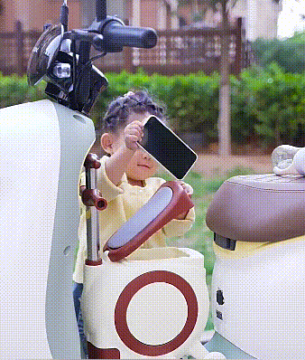 1743068962476872.gif 7.gif